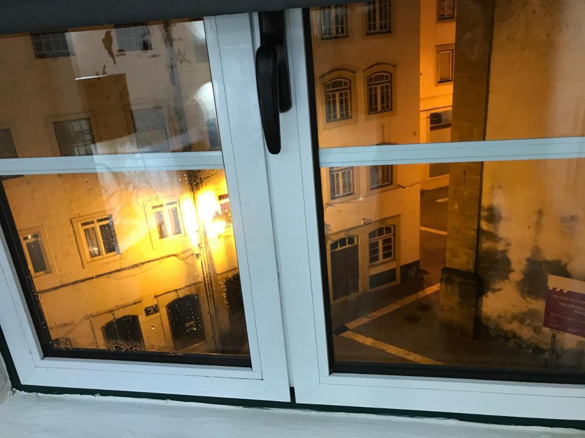 Appartamento Miguel Torga Typical Coimbra Esterno foto